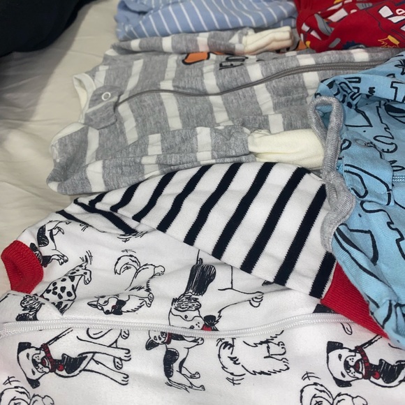 New born baby boy onesies - Picture 5 of 6